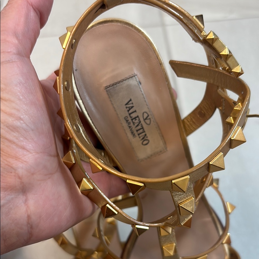 Valentino Gold Metallic Gladiator Sandals - Picture 3 of 16
